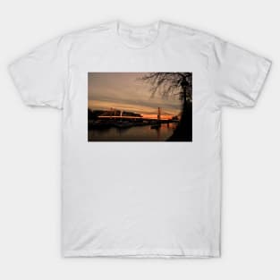 Albert Bridge Sunset River Thames London T-Shirt